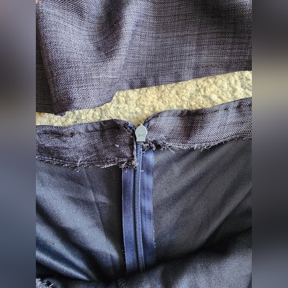 Like New Blue Blush Brand Navy Crop Size S + Pant Size M Set - Picture 5 of 12